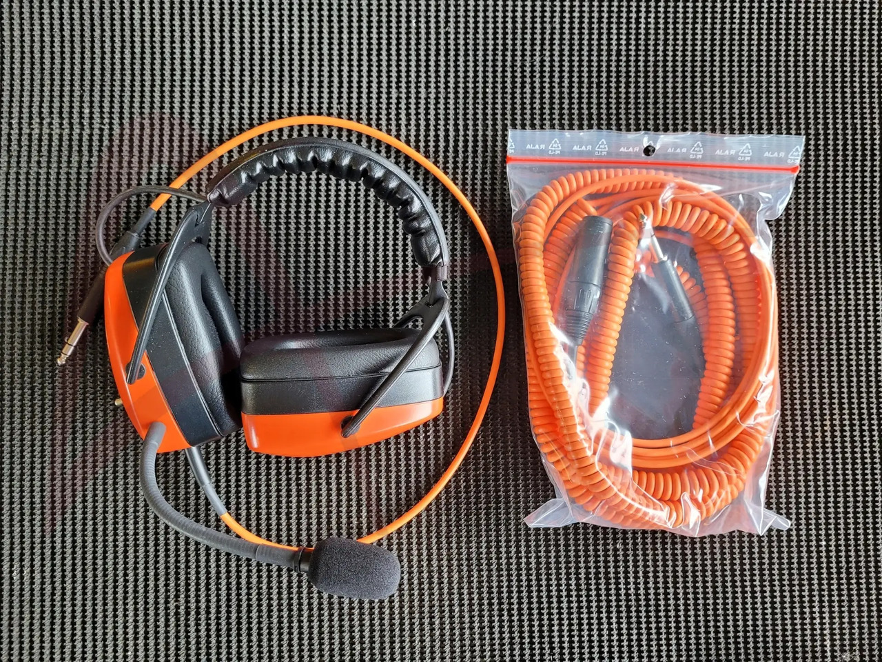 IPF HZ 3000 - Werkzeug/ Gerät: das Bild 2 IPF HZ 3000 - Werkzeug/ Gerät: das Bild 2