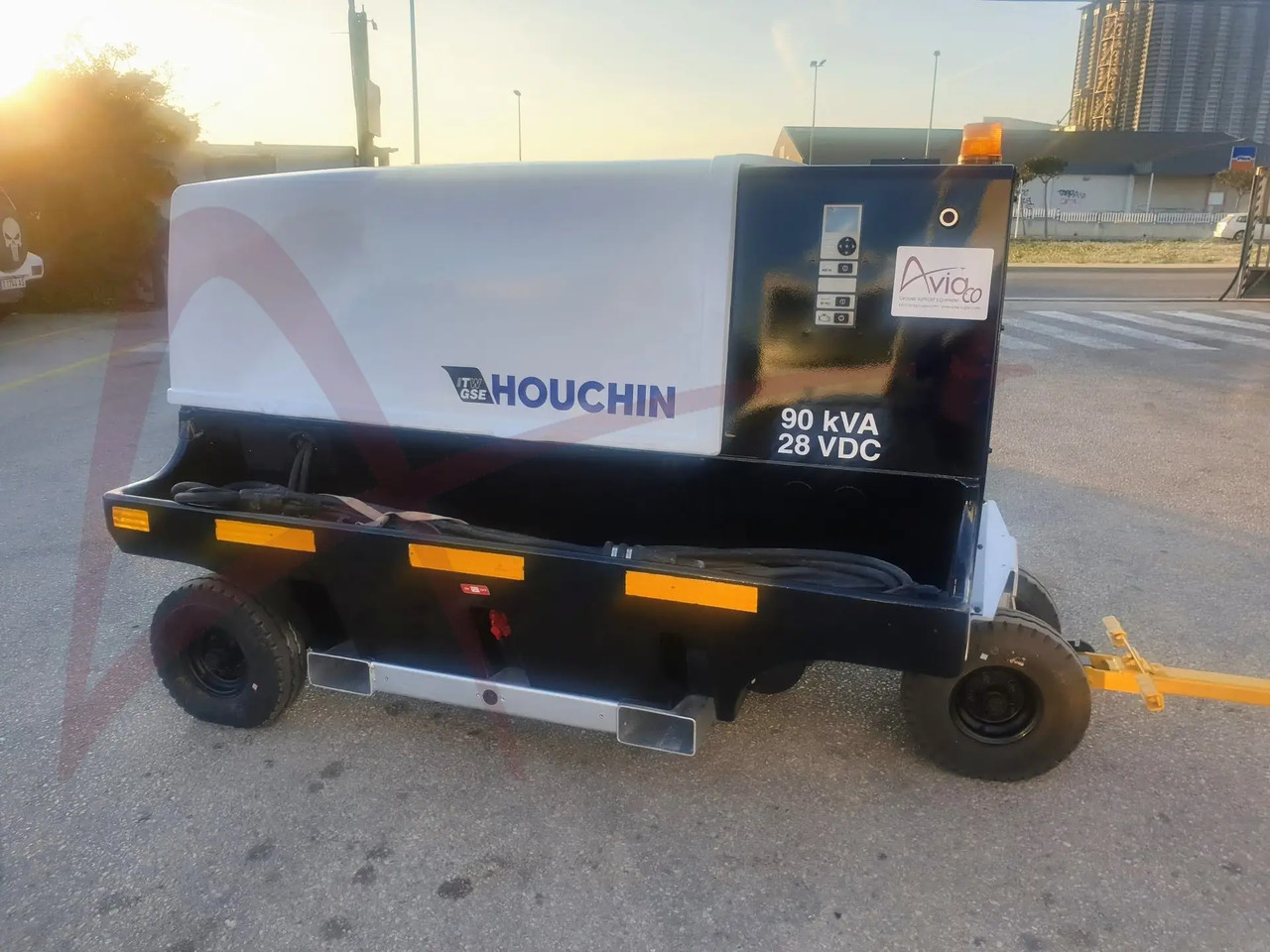 ITW GSE 4400 - Bodenstromaggregat: das Bild 5 ITW GSE 4400 - Bodenstromaggregat: das Bild 5