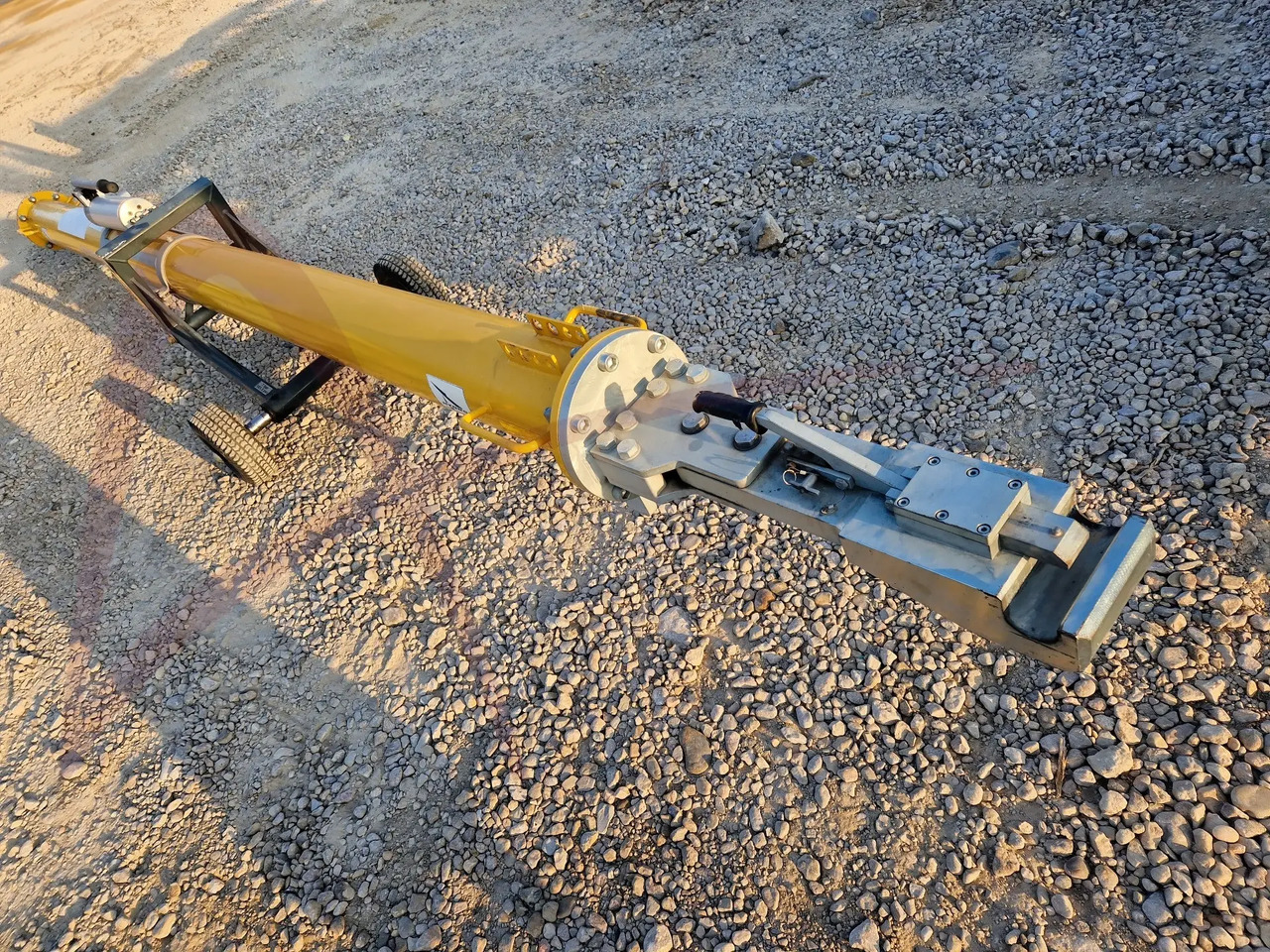 HYDRO TOWUNIV-5S20 - Luftfahrt-Bodengerät: das Bild 1 HYDRO TOWUNIV-5S20 - Luftfahrt-Bodengerät: das Bild 1