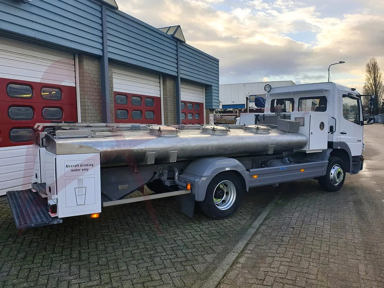 SCHRADER FWW 4.0 - Luftfahrt-Bodengerät: das Bild 3 SCHRADER FWW 4.0 - Luftfahrt-Bodengerät: das Bild 3