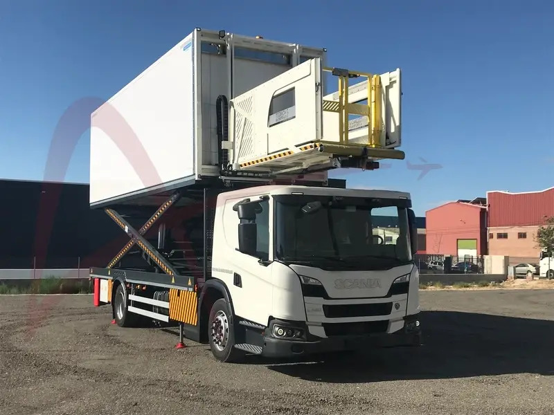 TECNOVE L280 B4X2LB - Catering-Fahrzeug: das Bild 3 TECNOVE L280 B4X2LB - Catering-Fahrzeug: das Bild 3