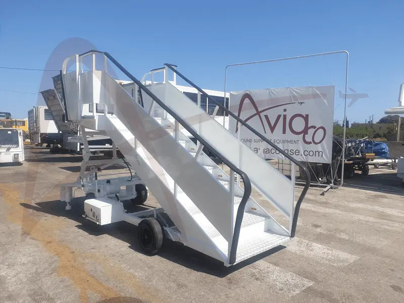 TEMG TG0022 - Passagiertreppe: das Bild 2 TEMG TG0022 - Passagiertreppe: das Bild 2