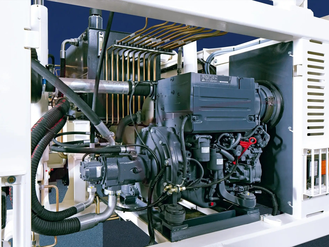 TREPEL PCL35/34 - Flugzeuglader: das Bild 4 TREPEL PCL35/34 - Flugzeuglader: das Bild 4