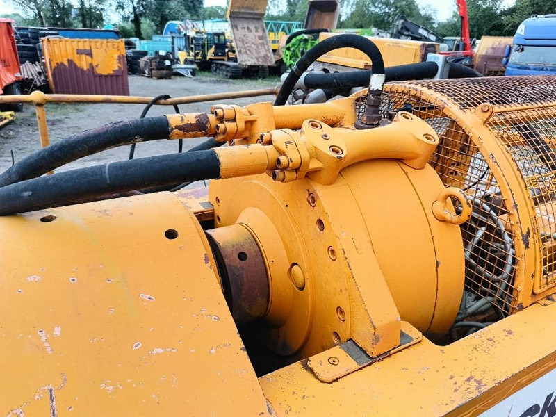 Bohrgerät Heavy dril rig 10 ton, including 60 drill rod !!: das Bild 12