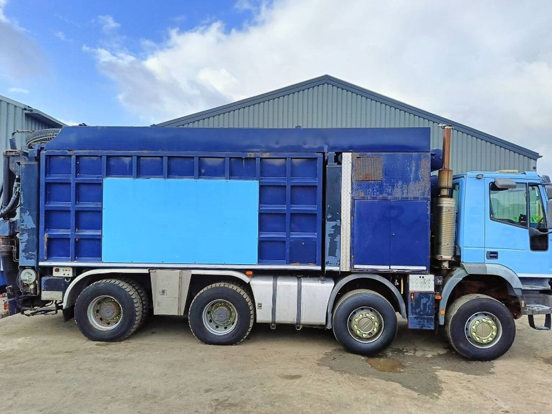 Iveco Cursor 440 rsp ese 41/14 zuigwagen saugbagger vacu - Saug-/ Spülfahrzeug: das Bild 5 Iveco Cursor 440 rsp ese 41/14 zuigwagen saugbagger vacu - Saug-/ Spülfahrzeug: das Bild 5