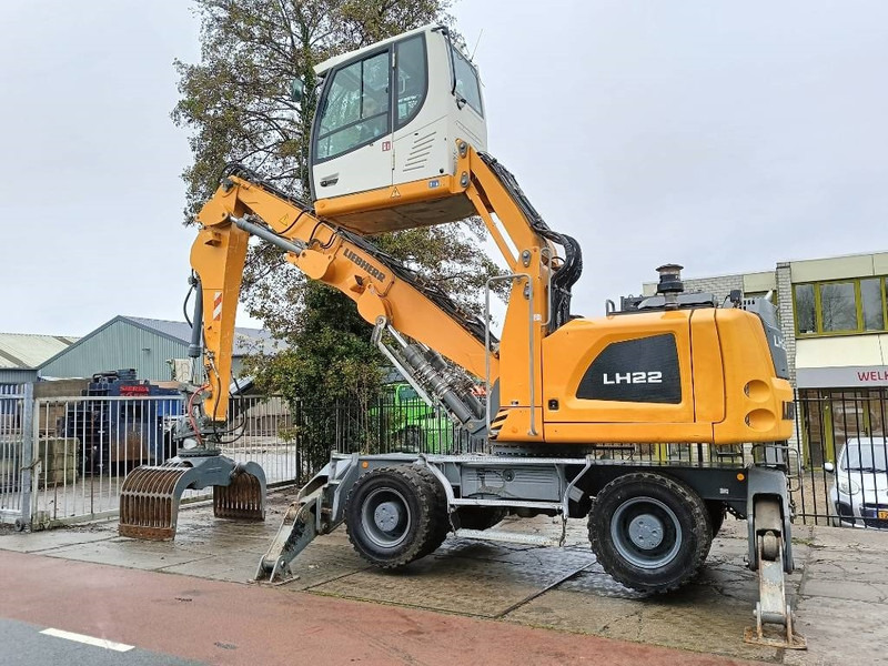 Liebherr LH 22 M overslagkraan wastehandler umslagbagger - Umschlagbagger: das Bild 3 Liebherr LH 22 M overslagkraan wastehandler umslagbagger - Umschlagbagger: das Bild 3