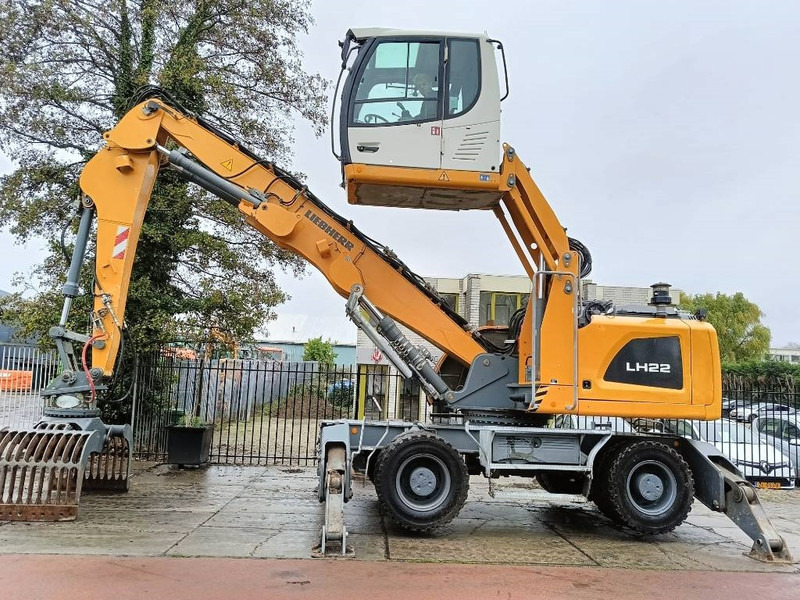 Liebherr LH 22 M overslagkraan wastehandler umslagbagger - Umschlagbagger: das Bild 2 Liebherr LH 22 M overslagkraan wastehandler umslagbagger - Umschlagbagger: das Bild 2