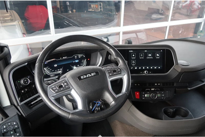 DAF XF 480 NEW/ RETARDER/ 2X TANK/ ACC - Sattelzugmaschine: das Bild 2 DAF XF 480 NEW/ RETARDER/ 2X TANK/ ACC - Sattelzugmaschine: das Bild 2