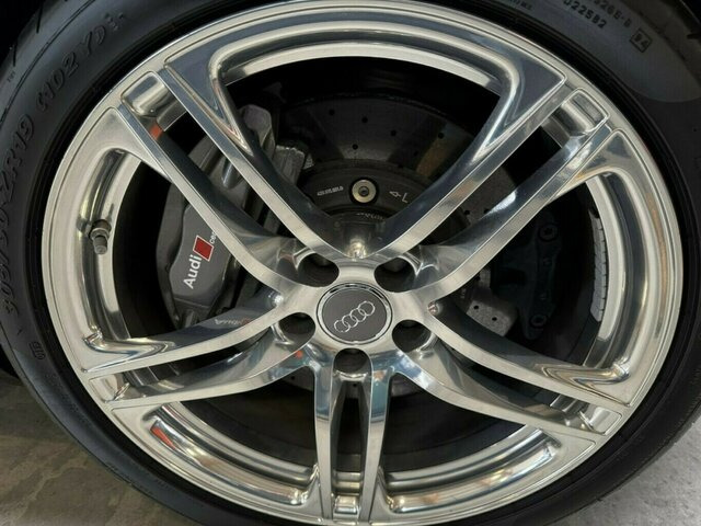 AUDI R8 4.2 FSI V8 quattro Coupé makellos!... - PKW: das Bild 3 AUDI R8 4.2 FSI V8 quattro Coupé makellos!... - PKW: das Bild 3