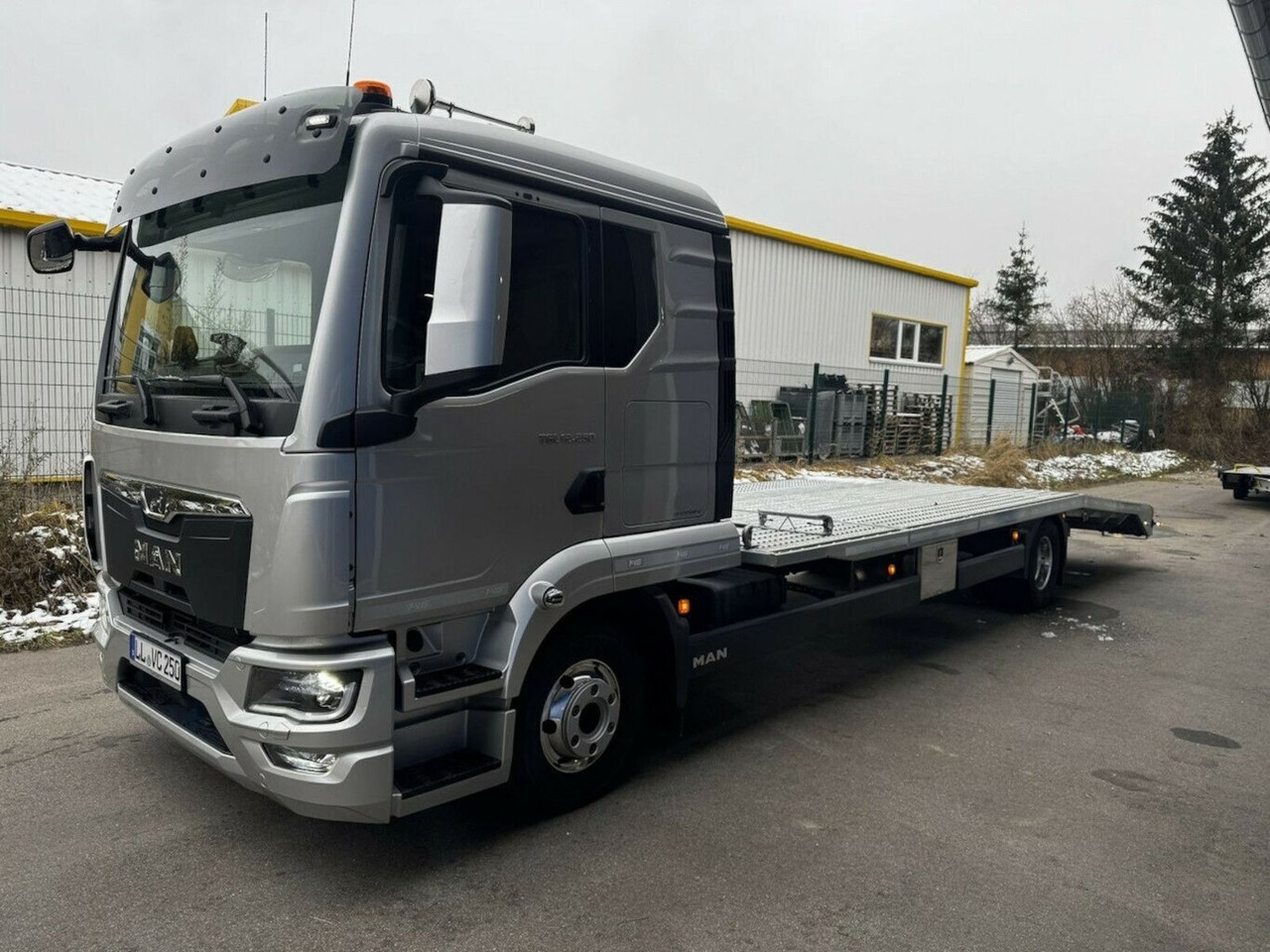 MAN TGL 12.250 BL Autotransporter Netto 116714- - Autotransporter LKW: das Bild 5 MAN TGL 12.250 BL Autotransporter Netto 116714- - Autotransporter LKW: das Bild 5