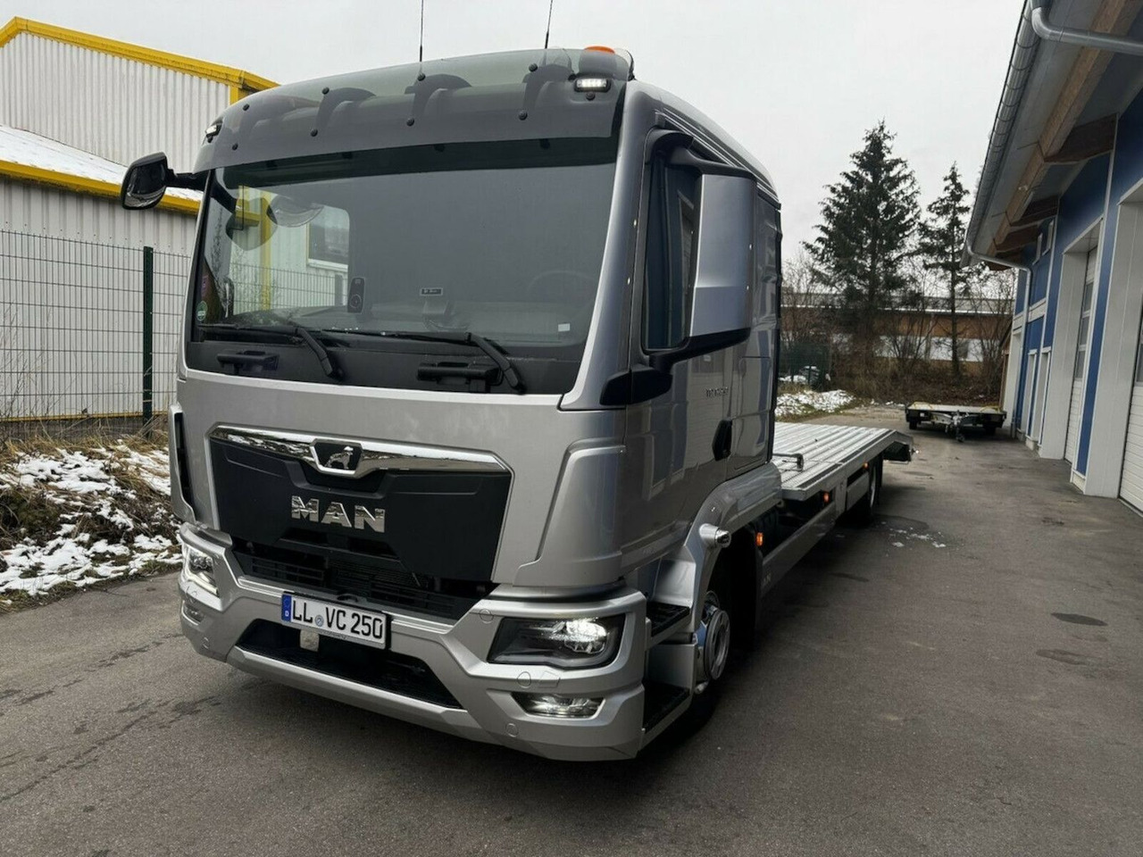MAN TGL 12.250 BL Autotransporter Netto 116714- - Autotransporter LKW: das Bild 3 MAN TGL 12.250 BL Autotransporter Netto 116714- - Autotransporter LKW: das Bild 3