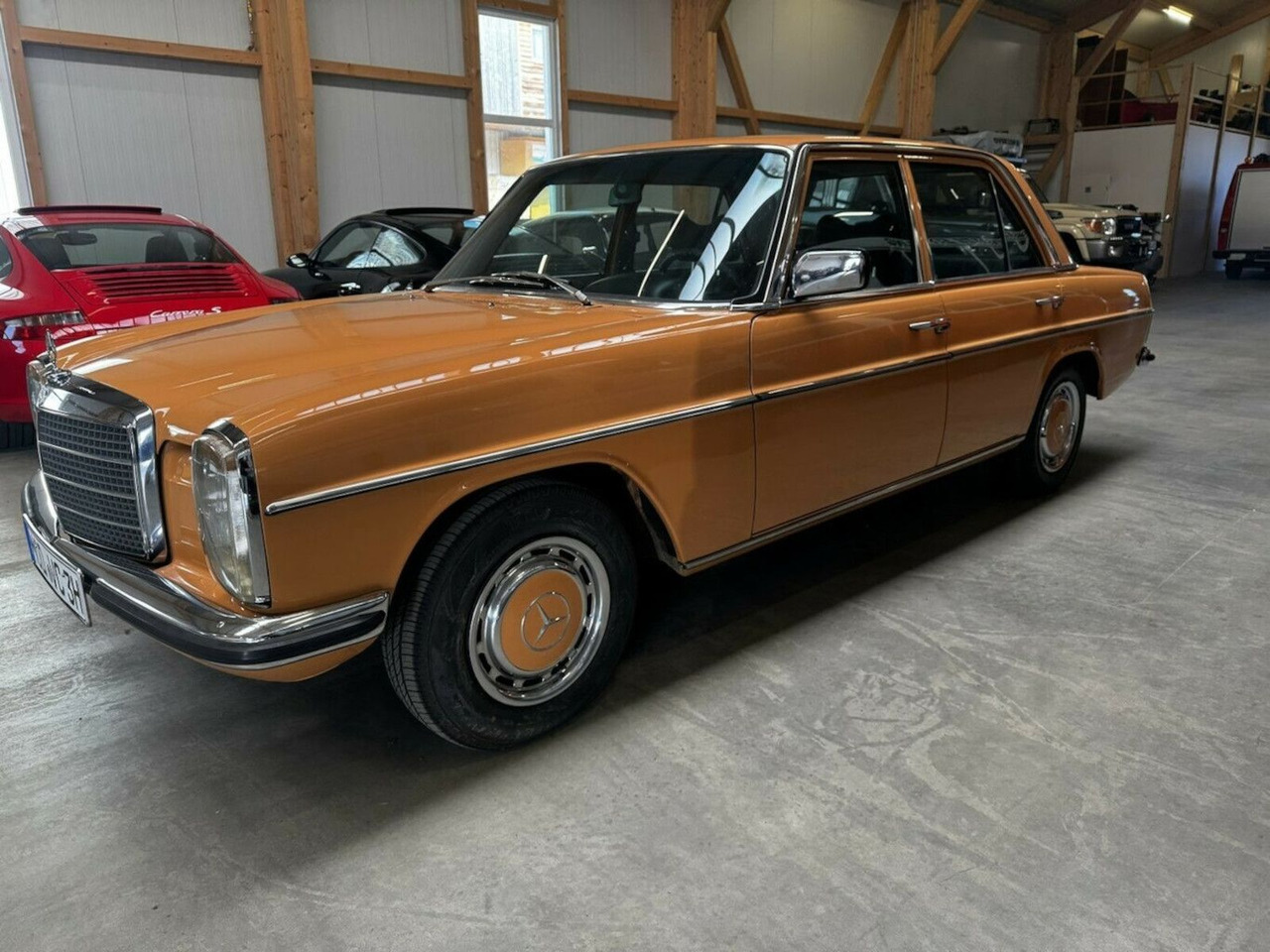 Mercedes-Benz 200 D/8 - Limousine: das Bild 2 Mercedes-Benz 200 D/8 - Limousine: das Bild 2