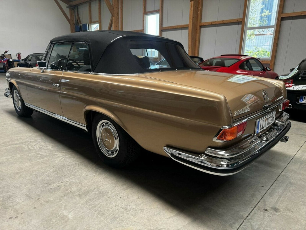 Mercedes-Benz 280 SE Cabrio W111 BRABUS-Classic Restauration - Cabrio: das Bild 5 Mercedes-Benz 280 SE Cabrio W111 BRABUS-Classic Restauration - Cabrio: das Bild 5