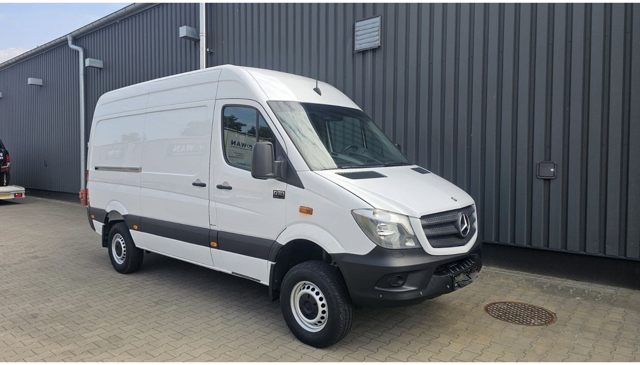 Mercedes-Benz Sprinter 319 CDI 4x4 3.0 V6 Untersetzung 1a! - Kastenwagen: das Bild 2 Mercedes-Benz Sprinter 319 CDI 4x4 3.0 V6 Untersetzung 1a! - Kastenwagen: das Bild 2