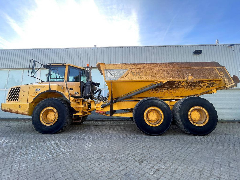 Knickgelenkter Dumper Volvo A25E: das Bild 6
