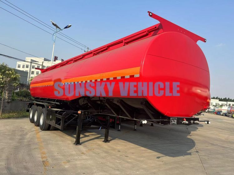 SUNSKY Fuel Tank Trailer - Tankauflieger: das Bild 2 SUNSKY Fuel Tank Trailer - Tankauflieger: das Bild 2
