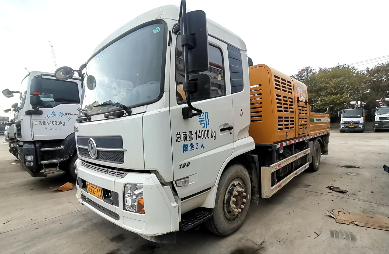 XCMG Official Construction Building Machine HBC10022V Used Truck Mounted Line Concrete Pump Price - Betontechnik: das Bild 2 XCMG Official Construction Building Machine HBC10022V Used Truck Mounted Line Concrete Pump Price - Betontechnik: das Bild 2
