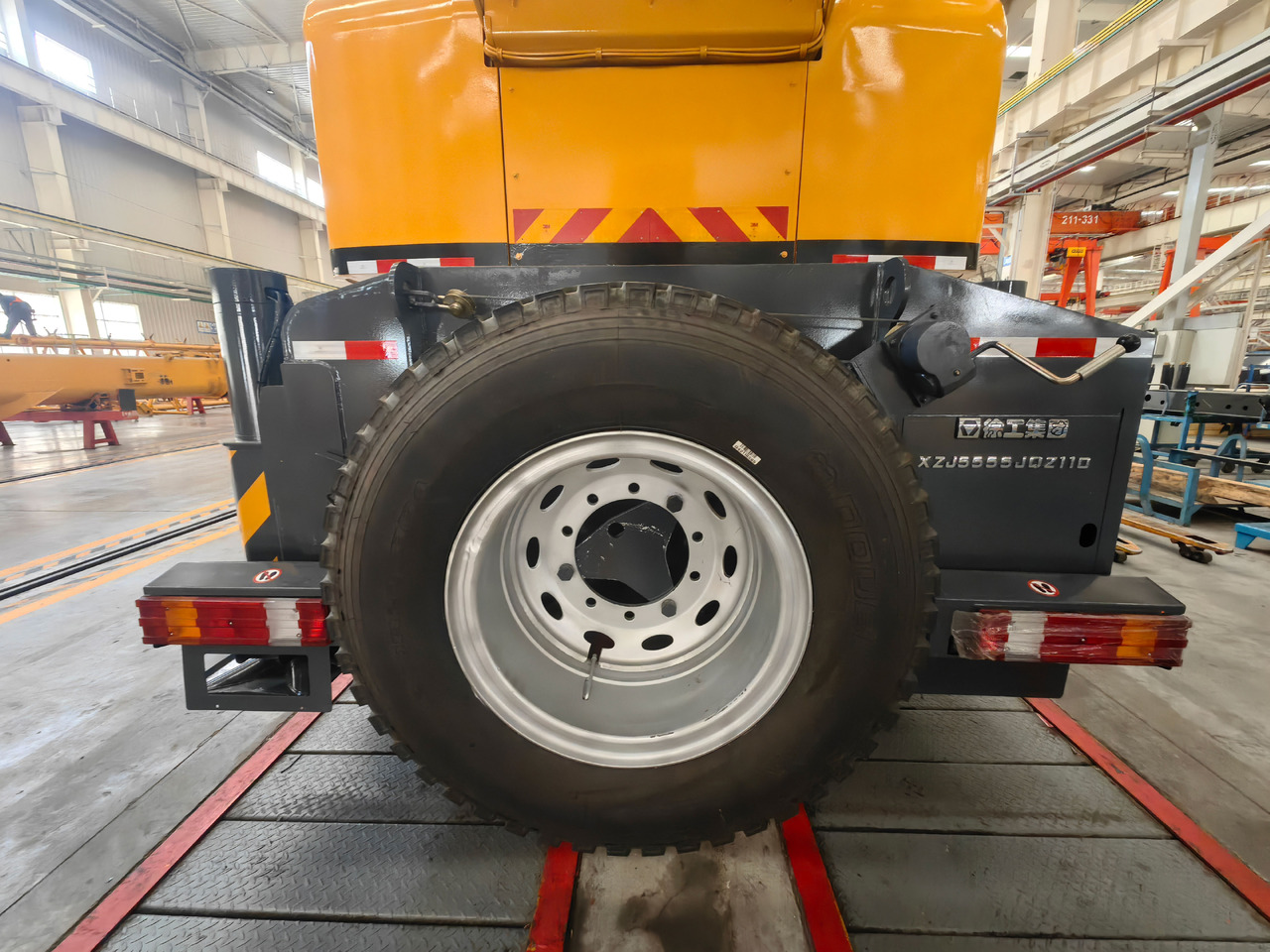 XCMG Official Mobile Crane Machine XCT110 110t Used Truck Crane For Sale - Mobilkran: das Bild 3 XCMG Official Mobile Crane Machine XCT110 110t Used Truck Crane For Sale - Mobilkran: das Bild 3