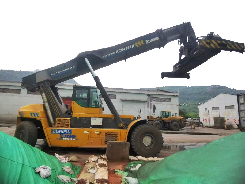 XCMG Official Used Mobile Reach Stacker 45 Tons XCS4531K For Container Price List - Reach stacker: das Bild 5 XCMG Official Used Mobile Reach Stacker 45 Tons XCS4531K For Container Price List - Reach stacker: das Bild 5