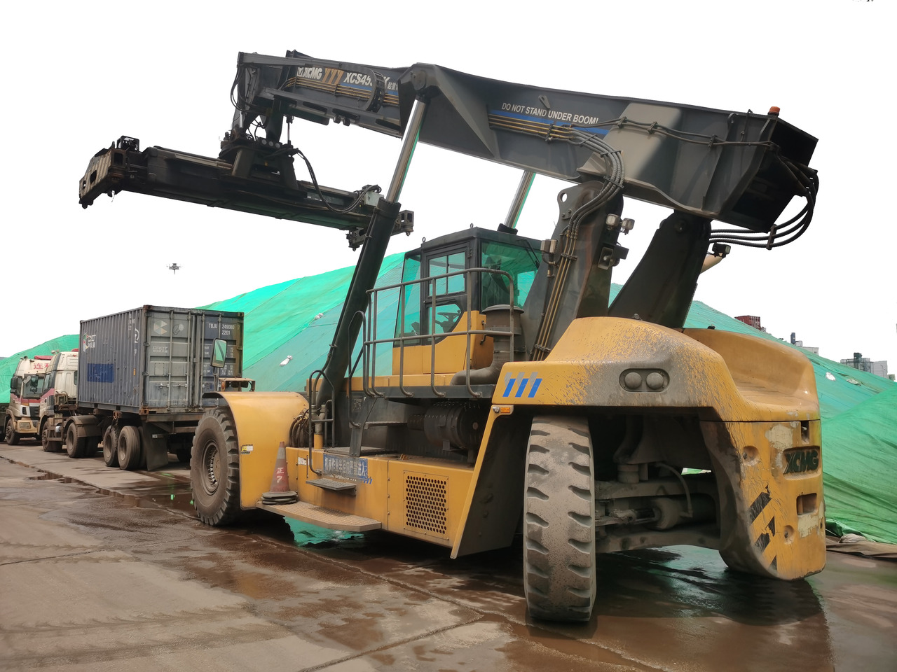 XCMG Official Used Mobile Reach Stacker 45 Tons XCS4531K For Container Price List - Reach stacker: das Bild 4 XCMG Official Used Mobile Reach Stacker 45 Tons XCS4531K For Container Price List - Reach stacker: das Bild 4