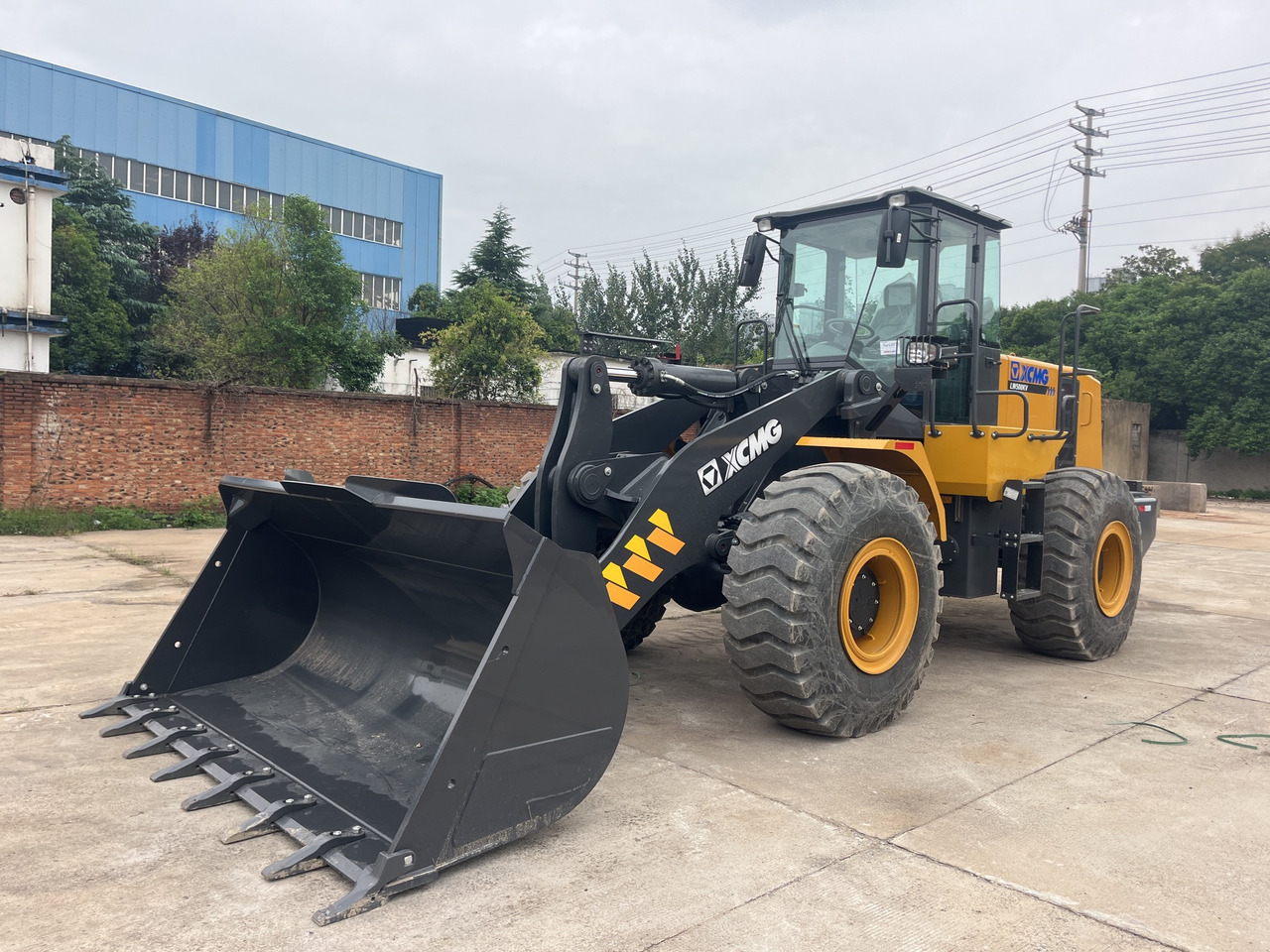 XCMG second hand 5ton wheel loader LW500KV in good condition - Radlader: das Bild 2 XCMG second hand 5ton wheel loader LW500KV in good condition - Radlader: das Bild 2