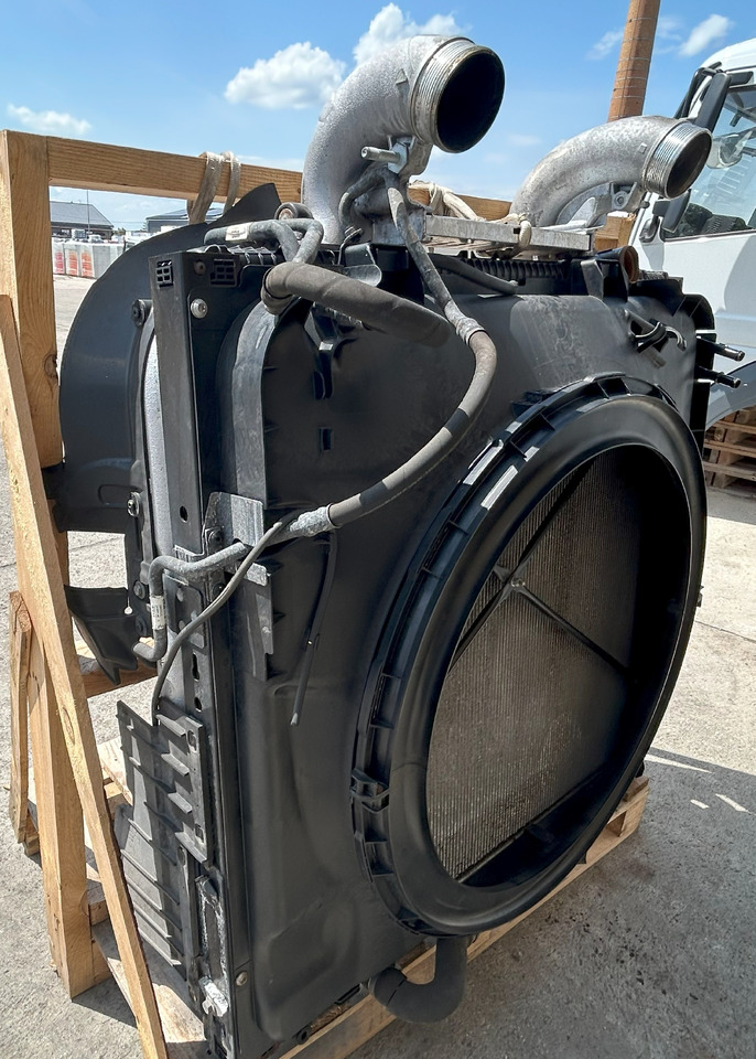 DAF XF 106 480 COOLER SET - Kühler für LKW: das Bild 3 DAF XF 106 480 COOLER SET - Kühler für LKW: das Bild 3