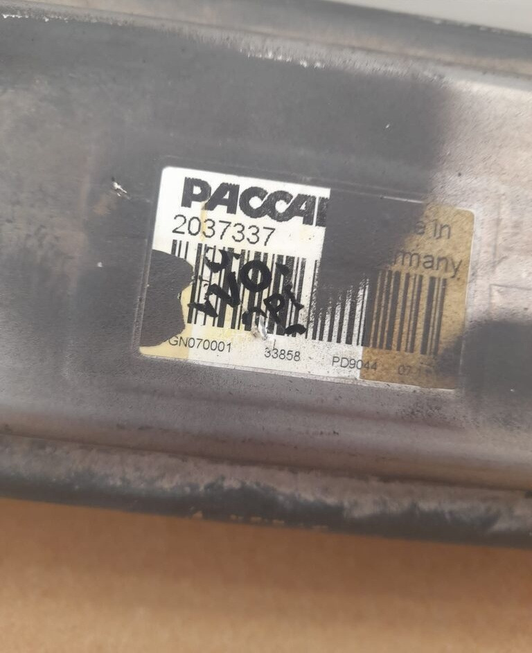 DAF XF 106 LIFT 2037337 truck - Motor und Teile für LKW: das Bild 2 DAF XF 106 LIFT 2037337 truck - Motor und Teile für LKW: das Bild 2