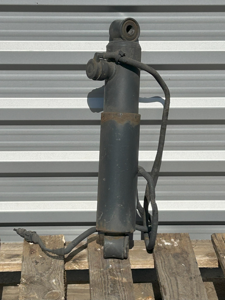 MERCEDES ACTROS MP4 SUSPENSION SHOCK ABSORBER - Stoßdämpfer: das Bild 1 MERCEDES ACTROS MP4 SUSPENSION SHOCK ABSORBER - Stoßdämpfer: das Bild 1
