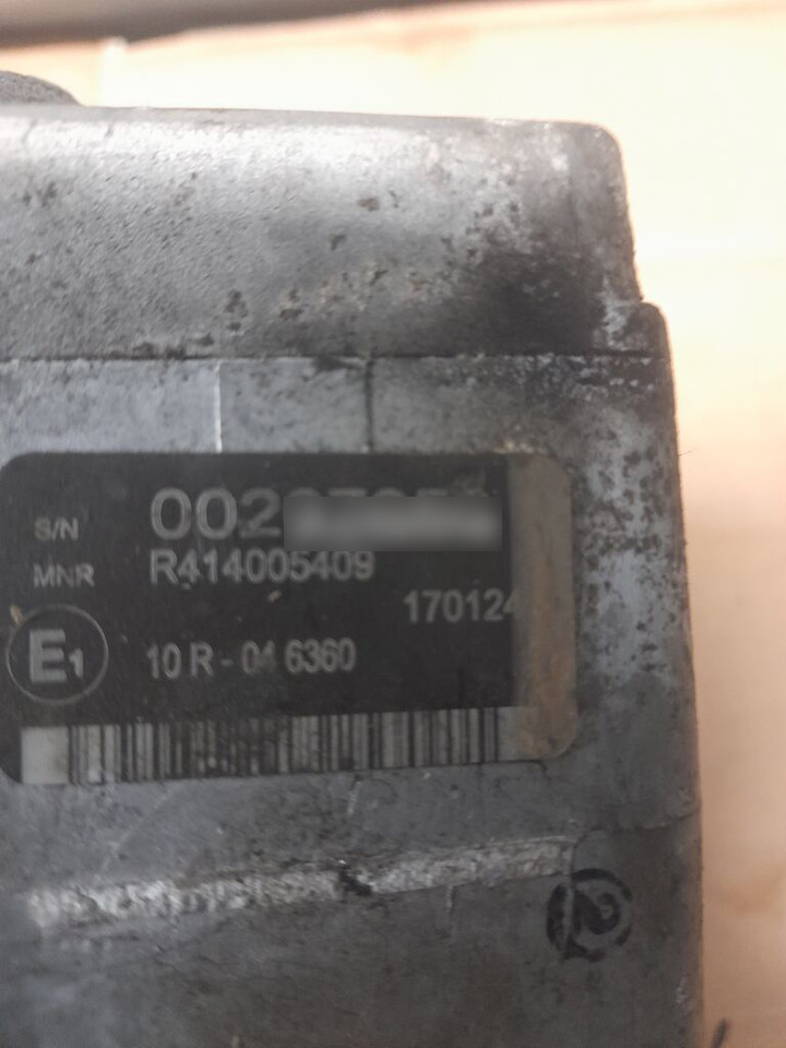 Mercedes-Benz ACTROS MP4 A0001532759 Mercedes-Benz - Ventil für LKW: das Bild 4 Mercedes-Benz ACTROS MP4 A0001532759 Mercedes-Benz - Ventil für LKW: das Bild 4