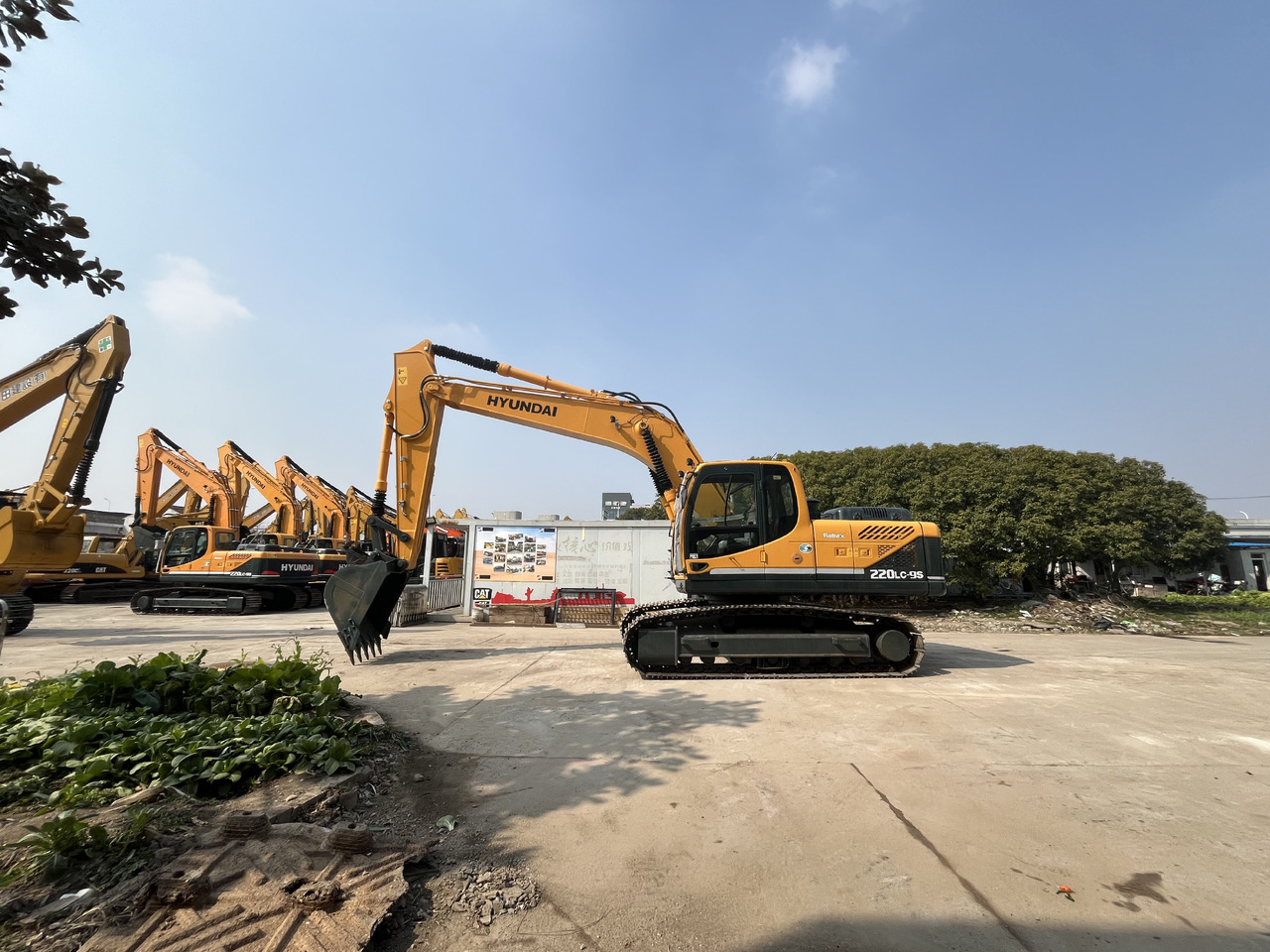 Hyundai 22Ton Korean Hyundai Used Excavator R220LC-9S With Good Conditon & Best Price - Kettenbagger: das Bild 2 Hyundai 22Ton Korean Hyundai Used Excavator R220LC-9S With Good Conditon & Best Price - Kettenbagger: das Bild 2