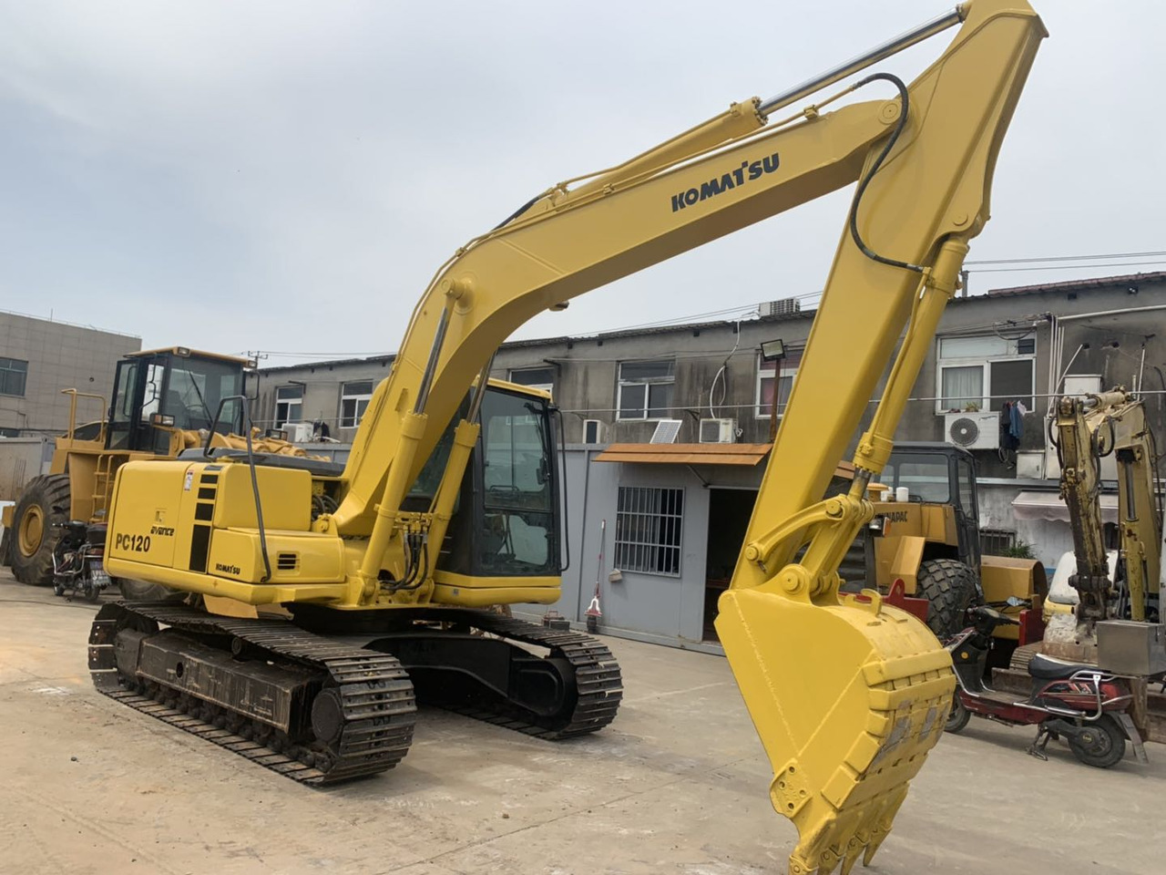 Komatsu PC120 Secondhand Excavator Good Price on Sale - Kettenbagger: das Bild 2 Komatsu PC120 Secondhand Excavator Good Price on Sale - Kettenbagger: das Bild 2