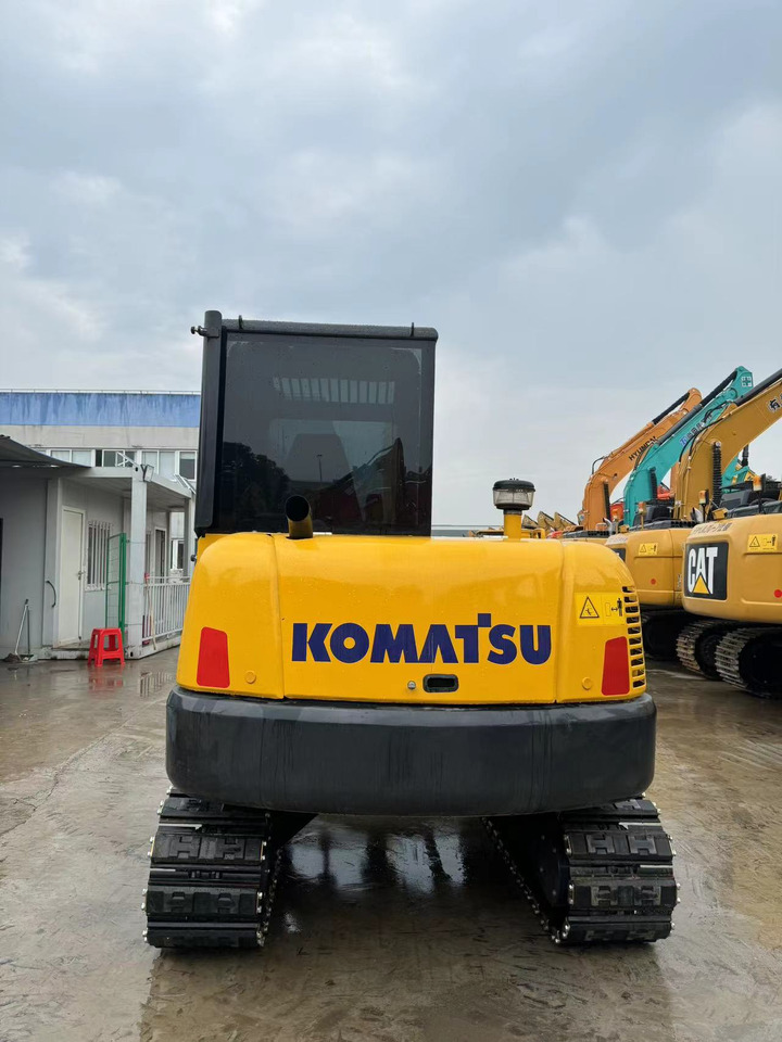 Komatsu PC58, PC56, PC55 Small Excavator With Rubber Tracks - Kettenbagger: das Bild 2 Komatsu PC58, PC56, PC55 Small Excavator With Rubber Tracks - Kettenbagger: das Bild 2