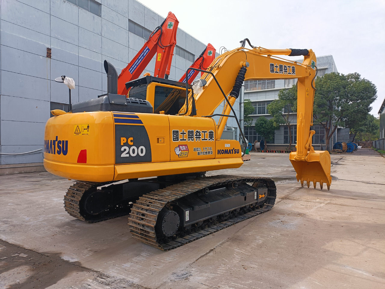 Komatsu Tracked Excavator PC200 Secondhand Condition - Kettenbagger: das Bild 4 Komatsu Tracked Excavator PC200 Secondhand Condition - Kettenbagger: das Bild 4