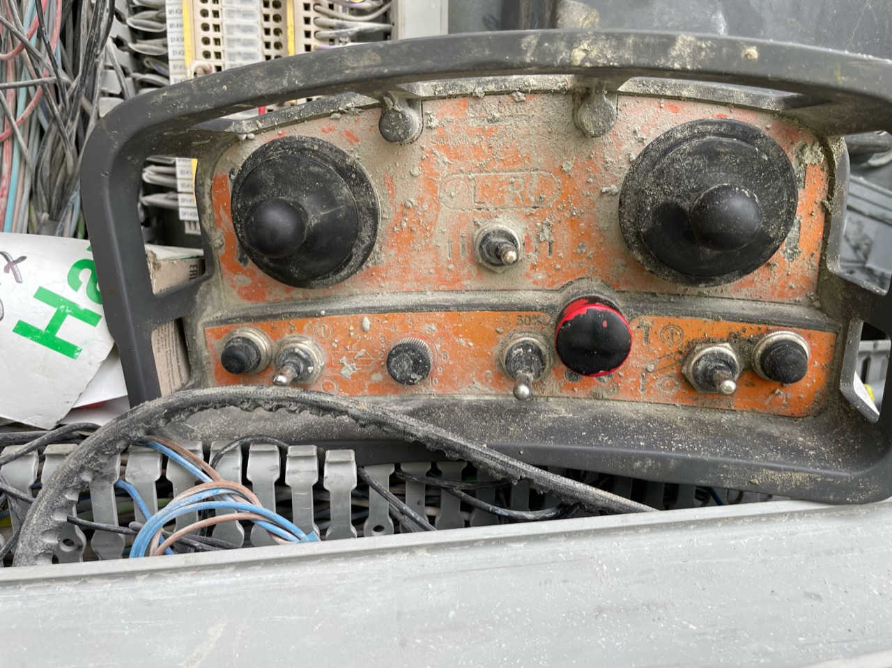 SANDVIK CM 1208 - Mobile Brechanlage: das Bild 5 SANDVIK CM 1208 - Mobile Brechanlage: das Bild 5