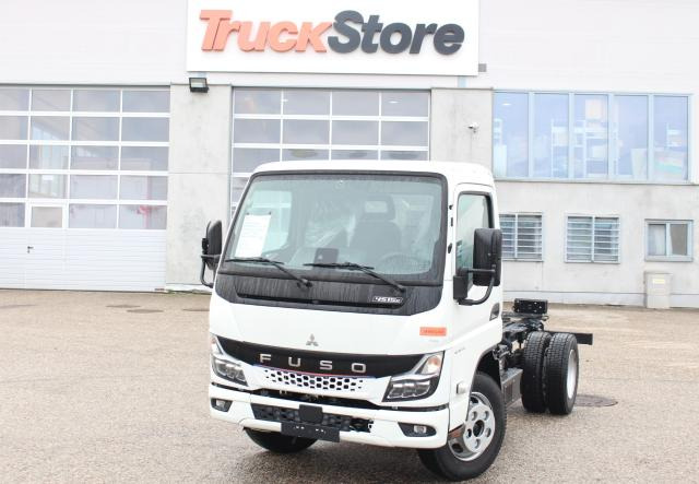 FUSO Canter 4S15E - Fahrgestell LKW: das Bild 1 FUSO Canter 4S15E - Fahrgestell LKW: das Bild 1