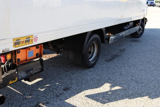 MAN 8.180 TACHOSCHEIBE - Koffer LKW: das Bild 5 MAN 8.180 TACHOSCHEIBE - Koffer LKW: das Bild 5