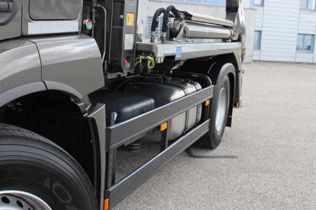 Mercedes-Benz Actros 1840L ABSETZER - Absetzkipper: das Bild 4 Mercedes-Benz Actros 1840L ABSETZER - Absetzkipper: das Bild 4