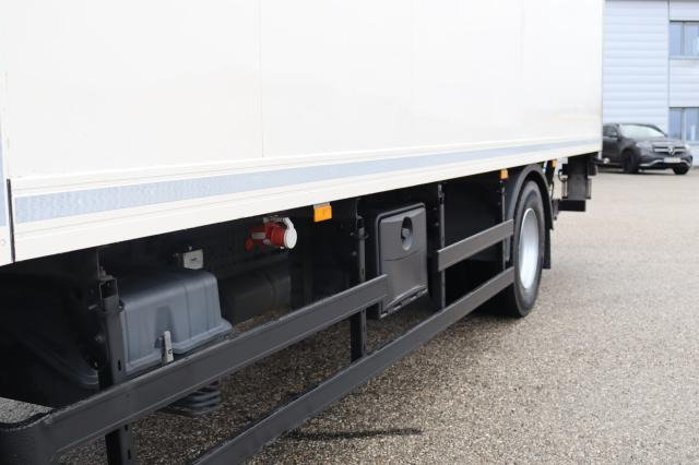 Mercedes-Benz Antos 1824 L - Kühlkoffer LKW: das Bild 3 Mercedes-Benz Antos 1824 L - Kühlkoffer LKW: das Bild 3