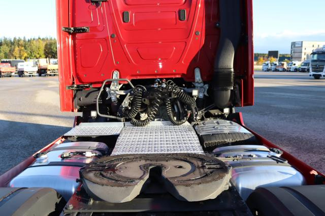 Mercedes-Benz Actros 1853LS LOW LINER – Leasing Mercedes-Benz Actros 1853LS LOW LINER: das Bild 7 Mercedes-Benz Actros 1853LS LOW LINER – Leasing Mercedes-Benz Actros 1853LS LOW LINER: das Bild 7