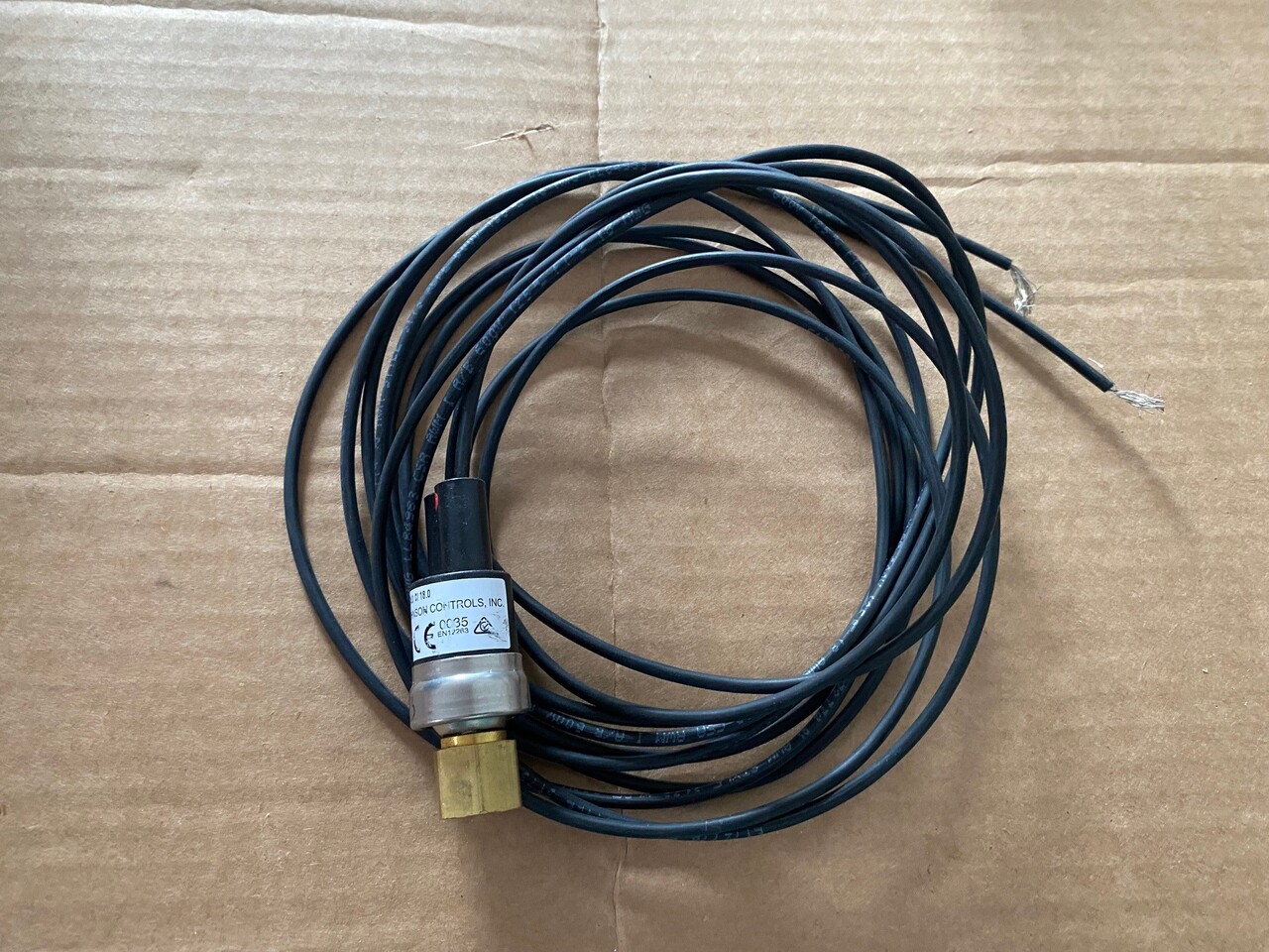 O&K Terex RH120 RH170 RH200 RH340 6030 6040 6050 6060 Switch 1462616 4017067 535-0636 - Ersatzteile für LKW: das Bild 2 O&K Terex RH120 RH170 RH200 RH340 6030 6040 6050 6060 Switch 1462616 4017067 535-0636 - Ersatzteile für LKW: das Bild 2