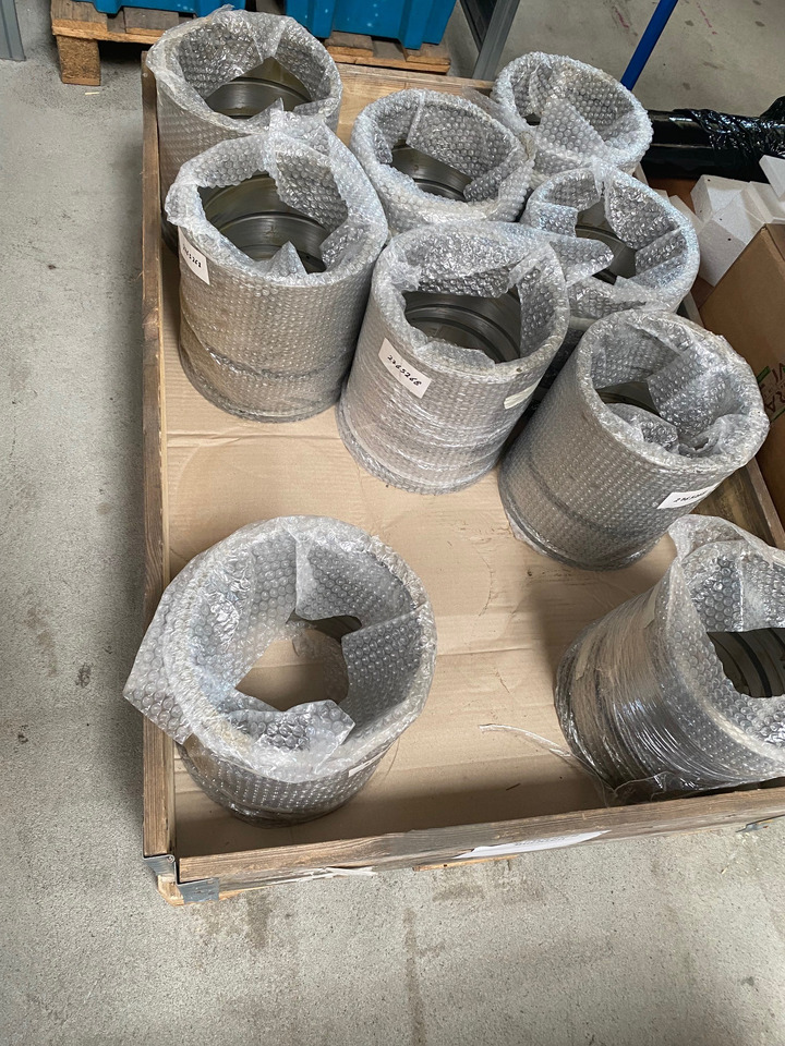 O&K Terex RH120E 6030 Bushing 2765268 1468727 449-8376 - Ersatzteile für LKW: das Bild 1 O&K Terex RH120E 6030 Bushing 2765268 1468727 449-8376 - Ersatzteile für LKW: das Bild 1