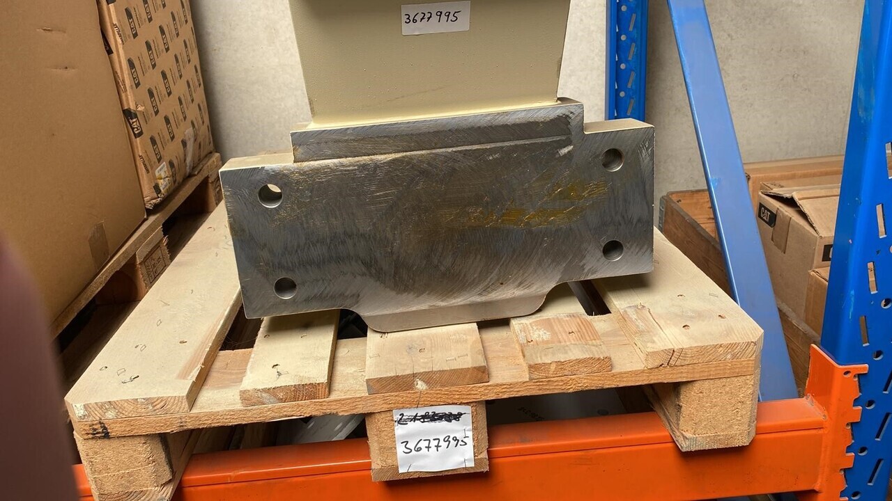 O&K Terex RH30 Spacer piece 3677995 4023964 - Ersatzteile: das Bild 1 O&K Terex RH30 Spacer piece 3677995 4023964 - Ersatzteile: das Bild 1