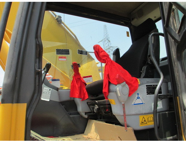 2020 Komatsu PC200-7 - Kettenbagger: das Bild 2 2020 Komatsu PC200-7 - Kettenbagger: das Bild 2