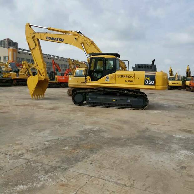 2020 Komatsu PC350 - Kettenbagger: das Bild 2 2020 Komatsu PC350 - Kettenbagger: das Bild 2