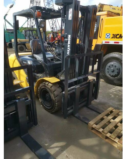 2021 Komatsu FD30-17 - Gabelstapler: das Bild 4 2021 Komatsu FD30-17 - Gabelstapler: das Bild 4