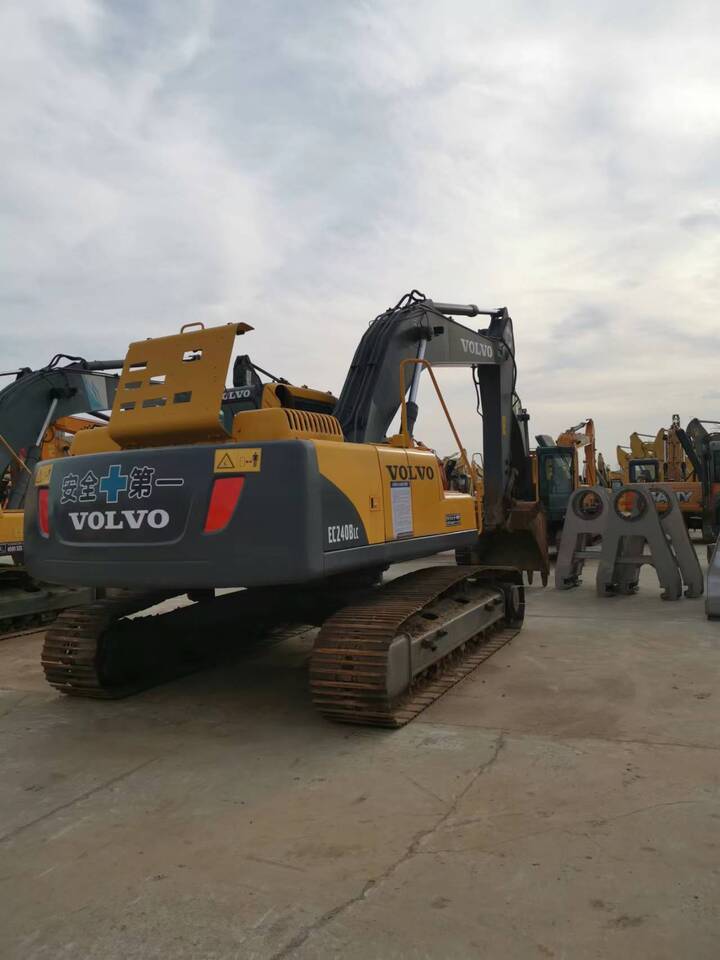Volvo EC240BLC - Kettenbagger: das Bild 1 Volvo EC240BLC - Kettenbagger: das Bild 1