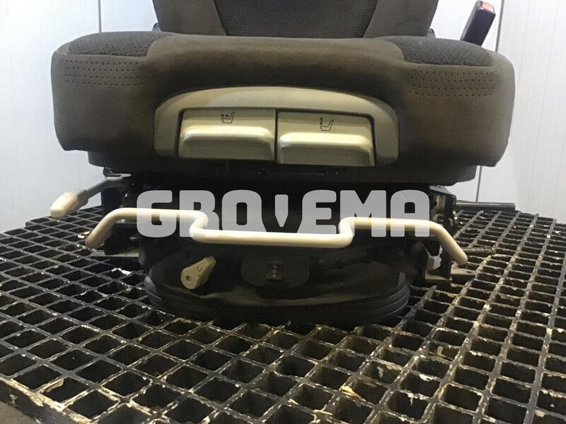 Grammer R926 K-LC / R946 LC / R946 LC-V / R946 NLC - Sitz: das Bild 2 Grammer R926 K-LC / R946 LC / R946 LC-V / R946 NLC - Sitz: das Bild 2