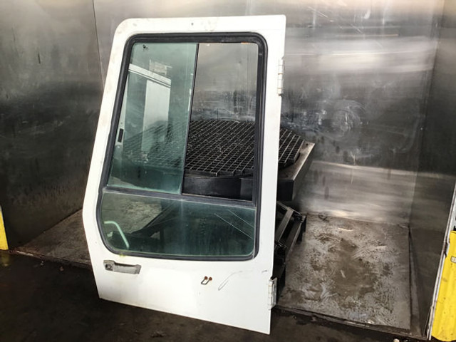 Liebherr Cabin Door - Tür und Teile: das Bild 2 Liebherr Cabin Door - Tür und Teile: das Bild 2