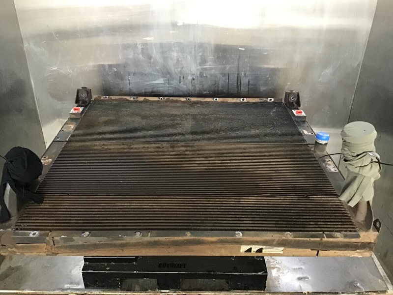 Liebherr Combined Radiator - Kühler: das Bild 1 Liebherr Combined Radiator - Kühler: das Bild 1