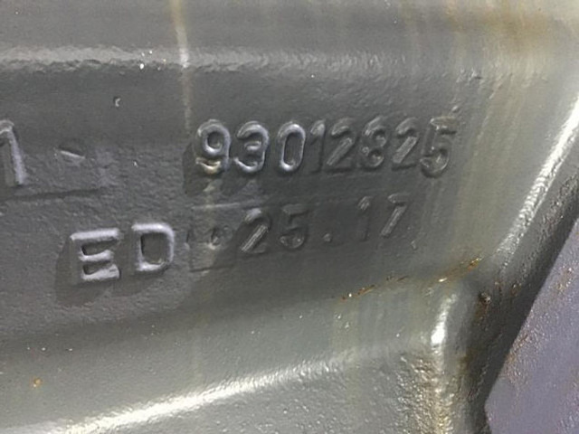 Gegengewicht für Baumaschine neu kaufen Liebherr: das Bild 8